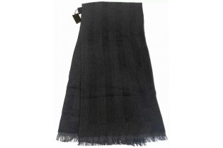 Sciarpa in lana Fendi 35X160 cm ideale alleata invernale sciccosa e versatile