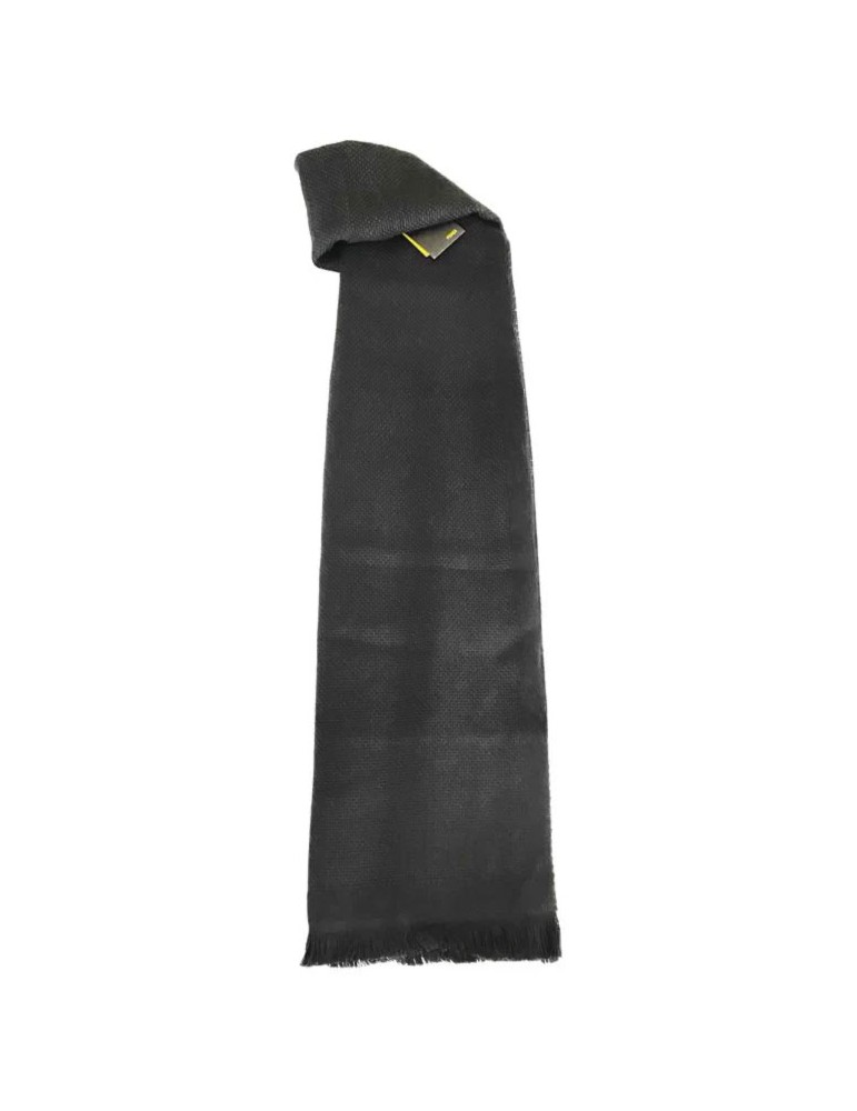Sciarpa-Fendi-35x160-nido-d'ape-di-lana-nera l'accessorio d'eccellenza per ogni guardaroba per vestirsi con eleganza e stile